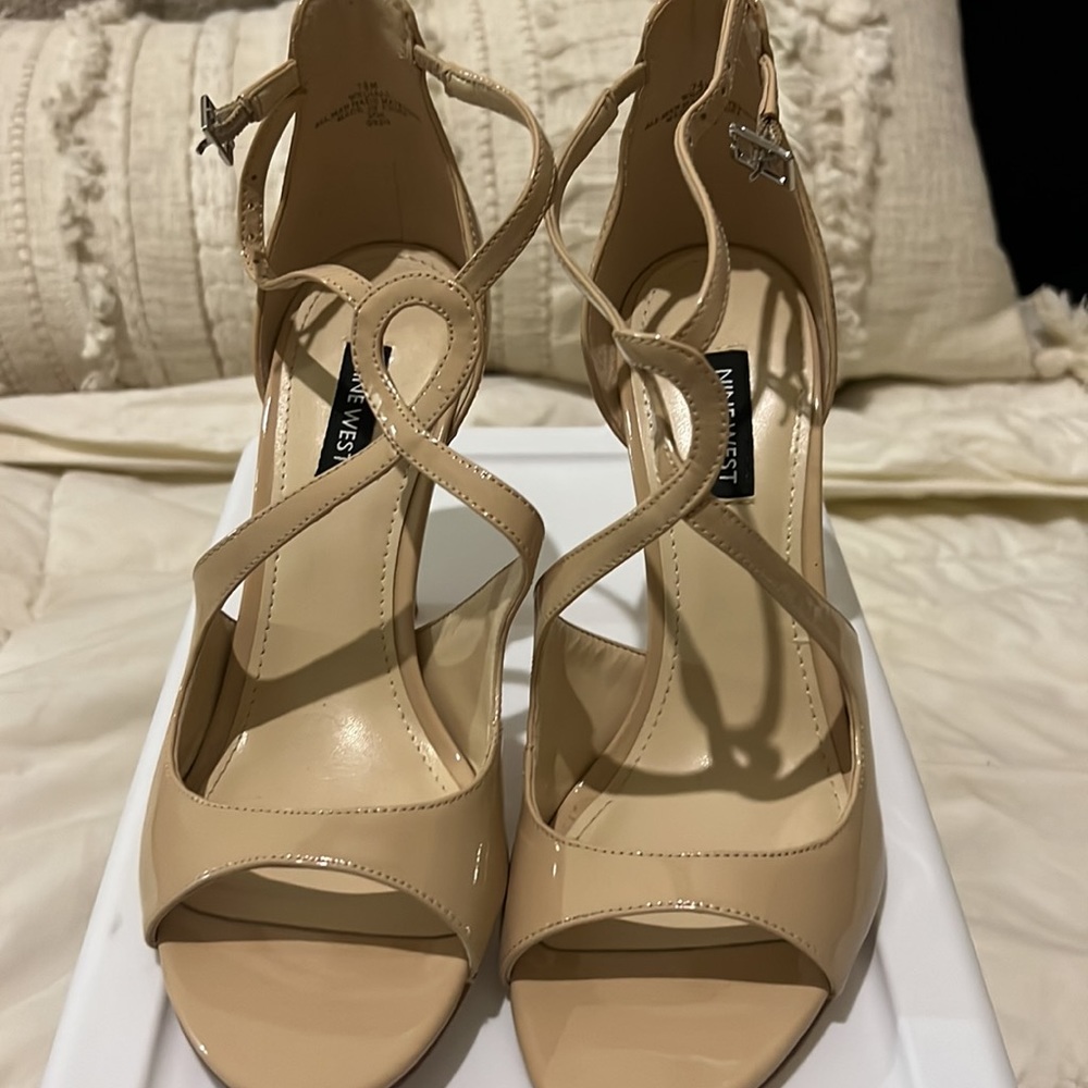 Nude heels